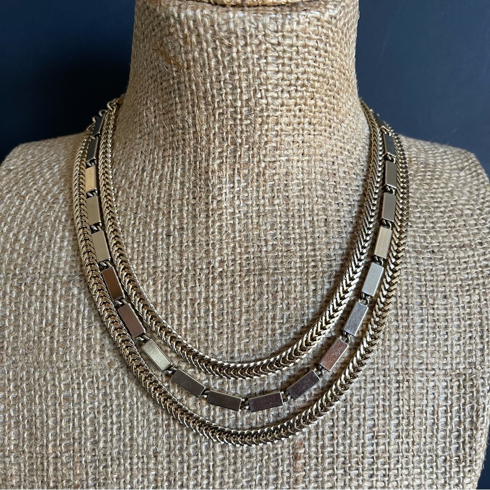 Vintage Monet Gold-Tone Layered Chain Necklace and Bracelet Set. - Picture 2 of 12